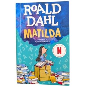 NWT Matilda Paperback Book Illustrated  August 16 2007 Age 6-10 Years Old